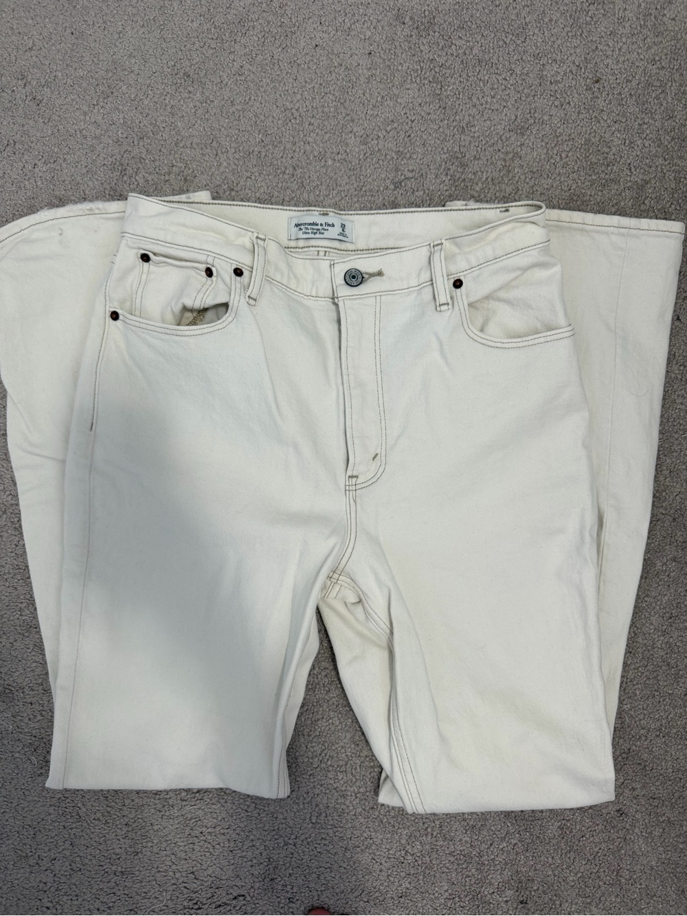 Abercrombie & Fitch The 70’s Vintage Glare Ultra High Rise